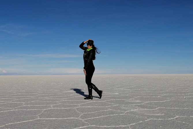 5-Hour Uyuni Salt Flat Tour Stargazing and Sunset/Sunrise In Group - Who should book this evening trip?
