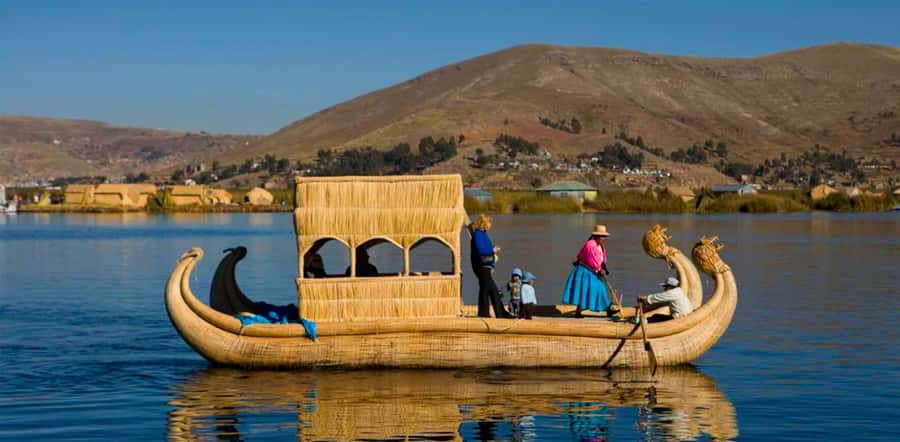 From Cusco: 3-Night Lake Titicaca Excursion - Pachatata at sunset and an evening of music