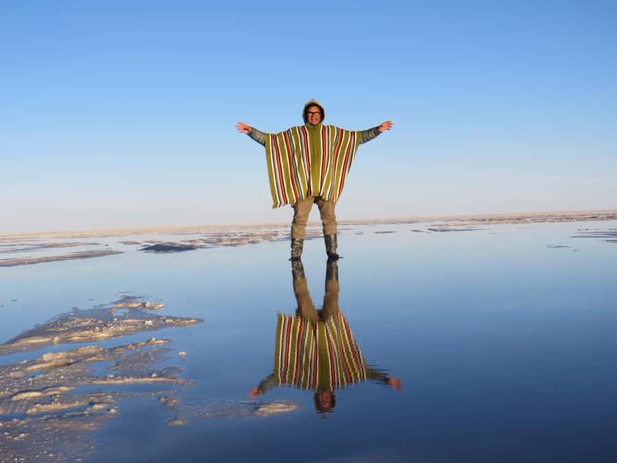 From La Paz: 1-Day 1-Night Uyuni Salt Flats Tour by Flight - Flying from La Paz to Uyuni in 45 minutes