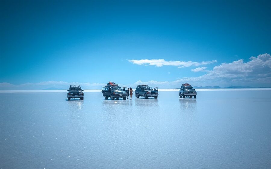 From La Paz: 3-Day Uyuni Salt Flat and Incahuasi Island Tour - Train Cemetery: Uyuni’s rusting first stop