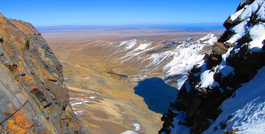 From La Paz: Austria Peak One-Day Climbing Trip - The descent is not an easy afterthought