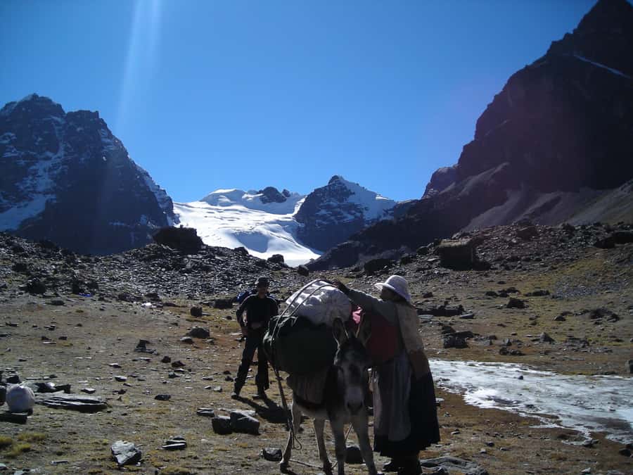 From La Paz: Condoriri Andes, Pico Austria Full Day Hiking - The two-hour drive into the Altiplano