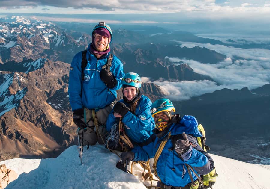 From La Paz: Huayna Potosí 2-Day Climbing Trip - Day two: a 9 to 13-hour push for the summit