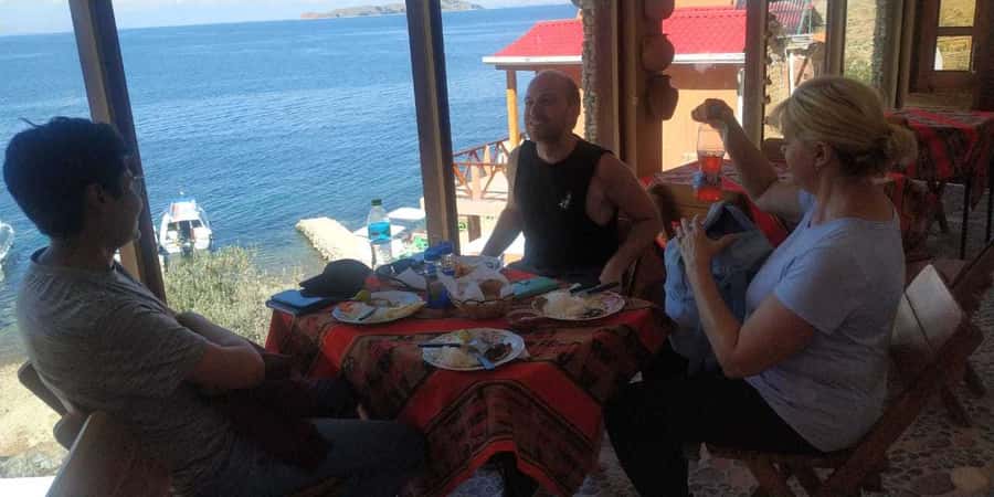 From La Paz: Tiwanaku and Lake Titicaca One-Day Tour - Key points to know before booking