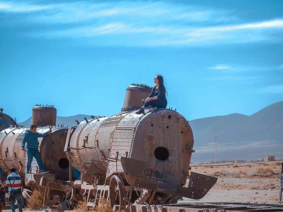 From La Paz: Uyuni Salt Flat Tour & Overnight Roundtrip Bus - Who will get the best value from this tour
