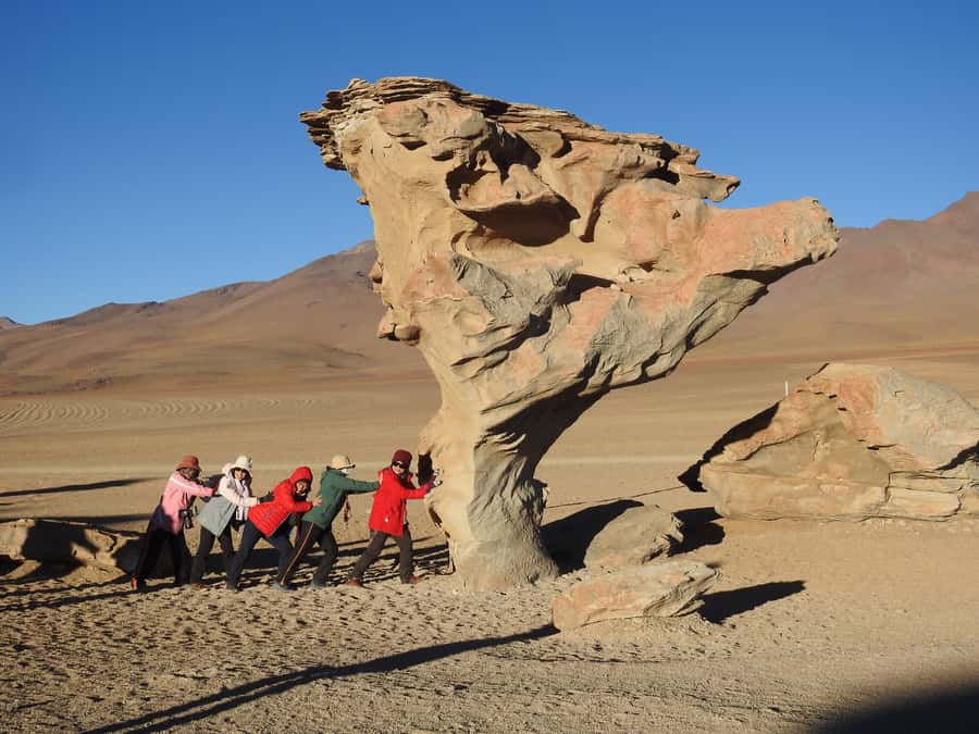 From Uyuni: Red Lagoon & Uyuni Salt Flats 3-Day Guided Tour - What to pack for comfort