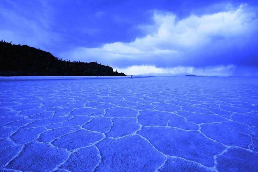 From Uyuni: Salt Flats Highlights Jeep Tour with Lunch - Language, comfort, and practical limits