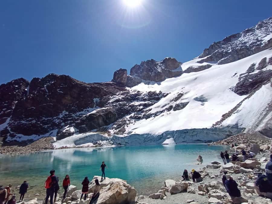 La Paz: Charquini Mountain Guided Hike - Milluni Cemetery and Laguna Milluni