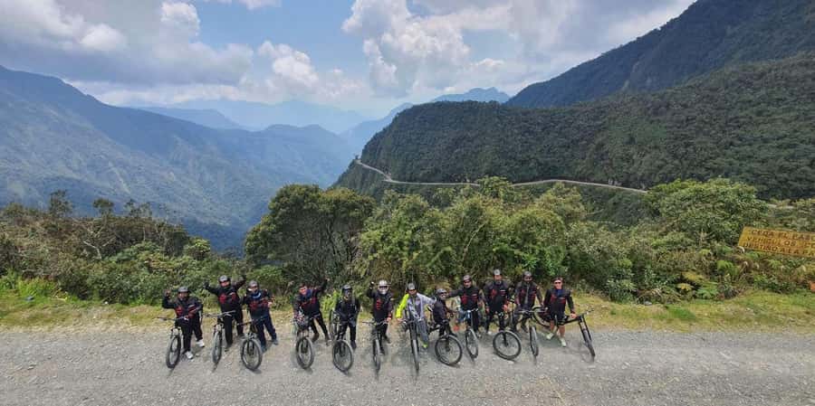 La Paz | Death by Bike Route | Lunch - Stage One: 22 kilometers on paved road