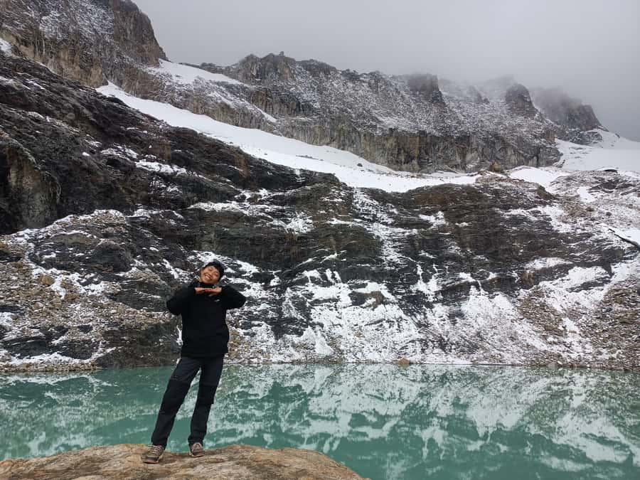 La Paz, Esmeralda Lagoon Guided Tour_Charquini - The real challenge is the altitude
