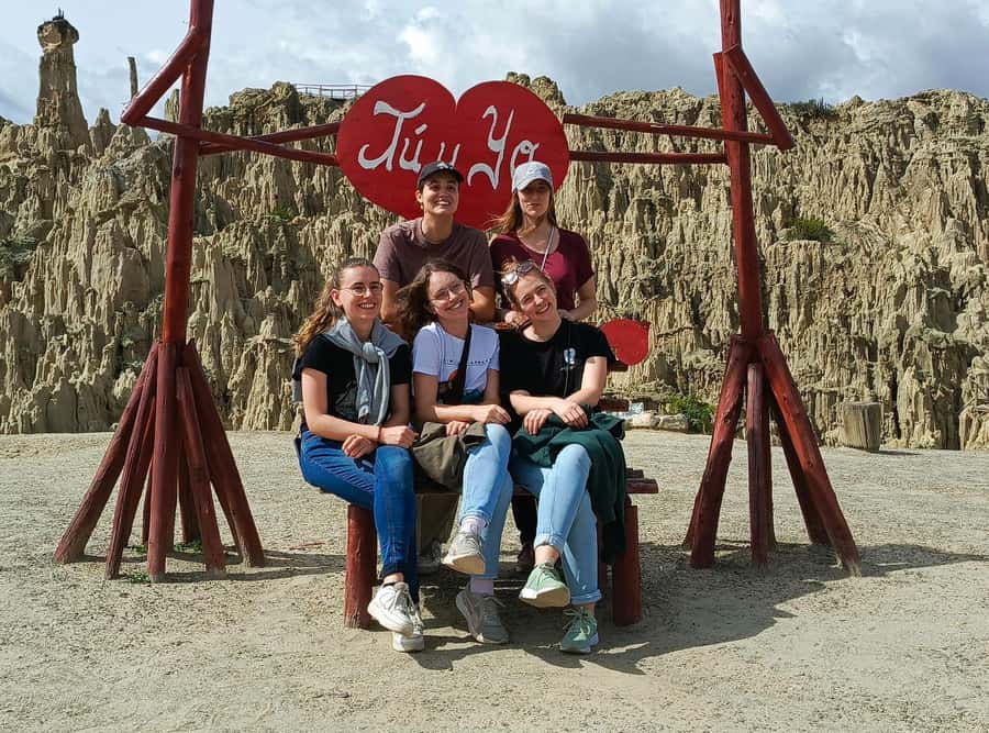 La Paz: Private City Tour with Cable Car & Moon Valley Visit - Key points to know before booking