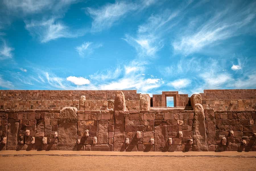La Paz: Tiwanaku Shared Tour with Lunch + Tour Guide - Returning to La Paz by 4:00 p.m.