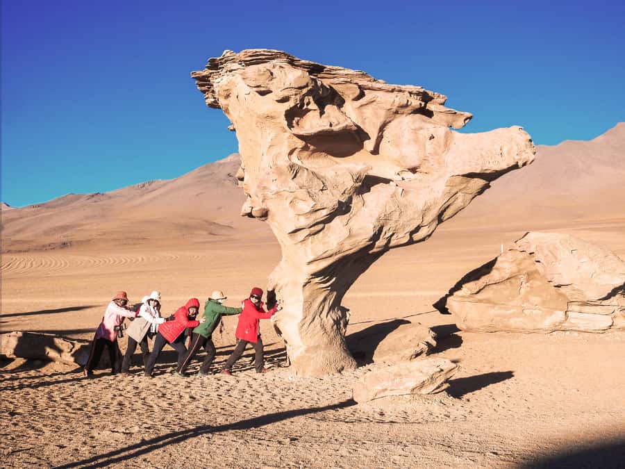 La Paz: Uyuni Salt Flats & San Pedro de Atacama 3-Day Tour - Who should book this $469 crossing?