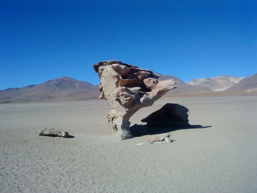 La Paz: Uyuni tour ending in Atacama Chile by bus. - Day three: flamingos, red water, and the high desert