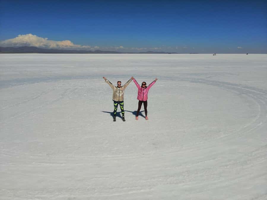 La Paz: Uyuni tour ending in Atacama Chile by bus. - What the $529 price includes, and what it does not