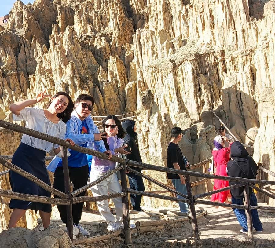 La Paz: Valle de las Animas, Moon Valley, & Killi Killi Tour - Walking, altitude, and practical comfort