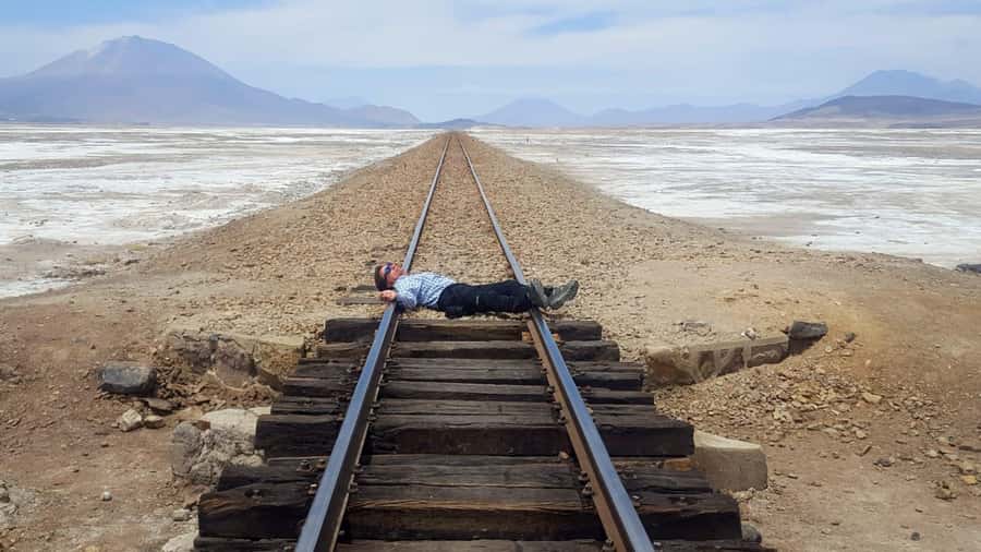 Roundtrip to the Uyuni Salt Flat and the Colored Lagoons - Sol de la Mañana Geysers before breakfast