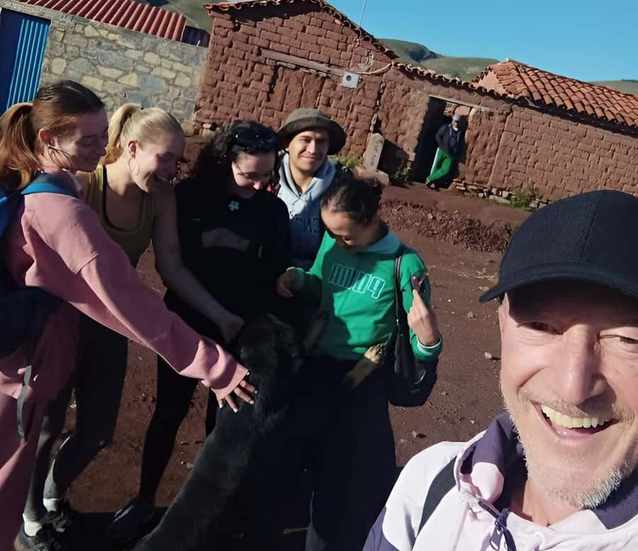 Sucre: 1-Day Trek in the Crater of Maragua and Inca Trails - Jalqa culture and traditional weaving