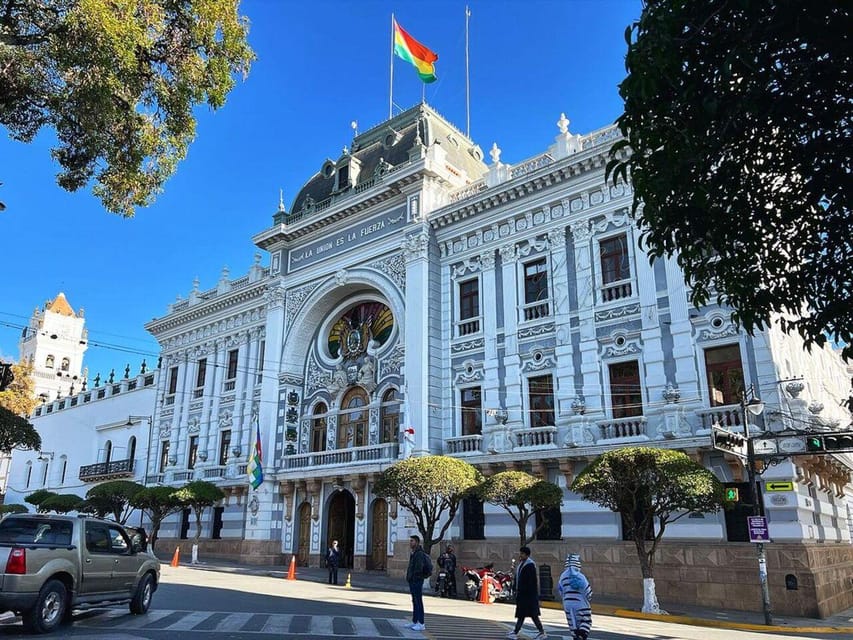 Sucre: Free Walking tour (History, culture and traditions) - The street of Cats and the city’s beginnings