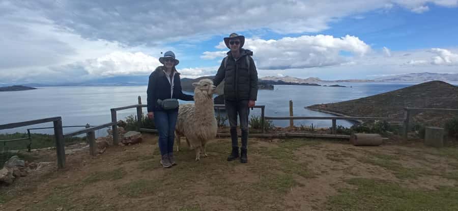Titicaca Lake: Highlights Tour from La Paz by Bus - Should you book the Lake Titicaca highlights tour?