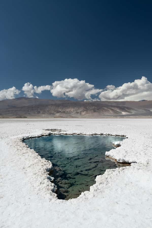 Uyuni: 3-Day Salt Flats Tour ending in San Pedro de Atacama - Day 1: Train Cemetery to the white horizon