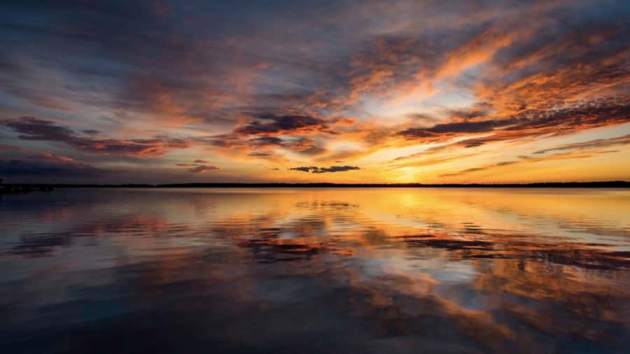 UYUNI SALT FLAT: SUNRISE & STARLIGHT EXPERIENCE - Leaving Uyuni at 3:30 a.m.