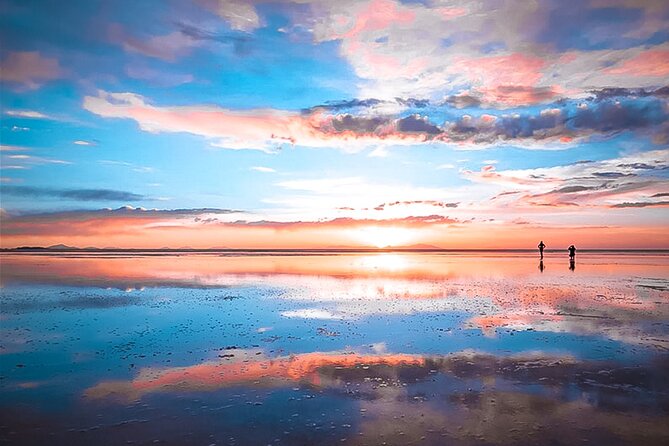 Uyuni Salt Flats 3 Days/ 2 Nights with English Speaking Guide - Day one: trains, salt workshops, and Incahuasi Island
