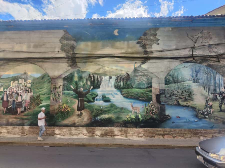 Walking tour in Cochabamba not your average - Walking, weather, and altitude