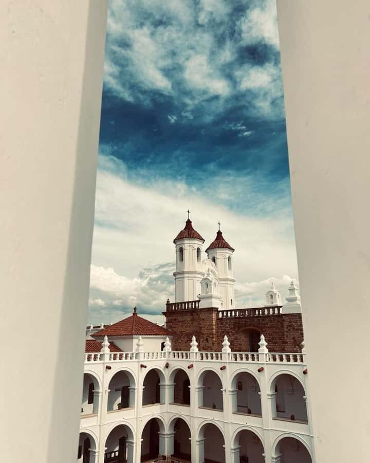 Walking tour in Sucre: History, Culture & Amazing Views - Guereo Mansion and its old mayor’s office